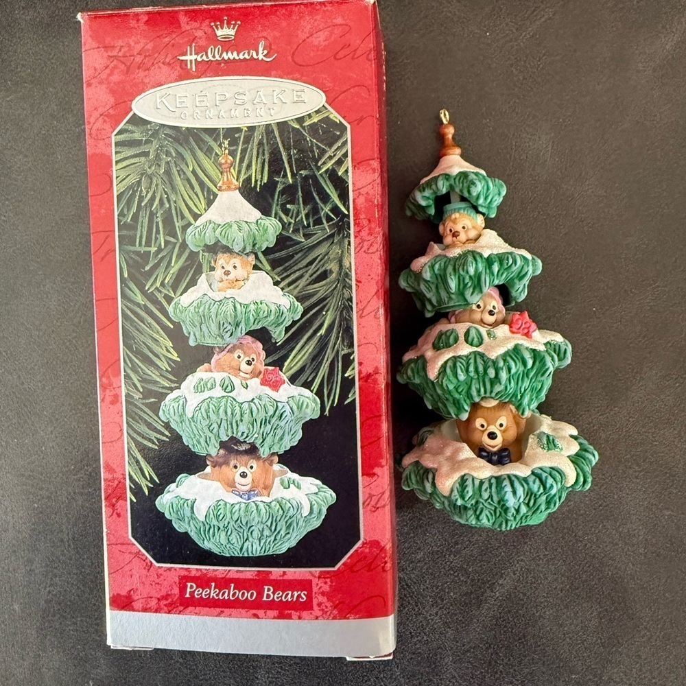 Hallmark Peekaboo Bears Green Ornament 1998
